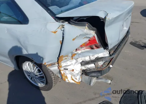 2001 Mitsubishi Mirage De из США, поврежденный, VIN JA3AY11A91U001523